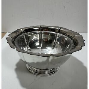 Vintage 8” Kent Silversmith Scalloped Footed Silver-plated Small bowl‎